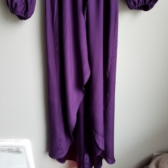 Reformation Rosalina Dress in Aubergine size M - Picture 7 of 8